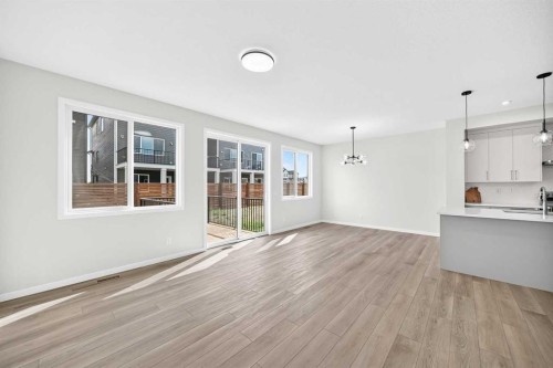 72 Lucas Gardens Nw, Calgary, AB 