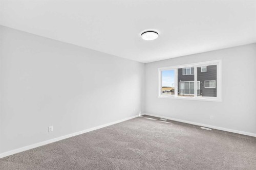 72 Lucas Gardens Nw, Calgary, AB 