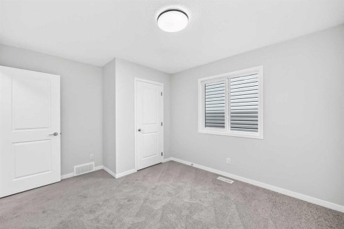 72 Lucas Gardens Nw, Calgary, AB 