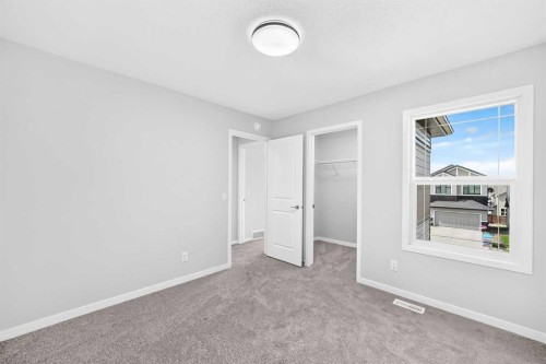72 Lucas Gardens Nw, Calgary, AB 