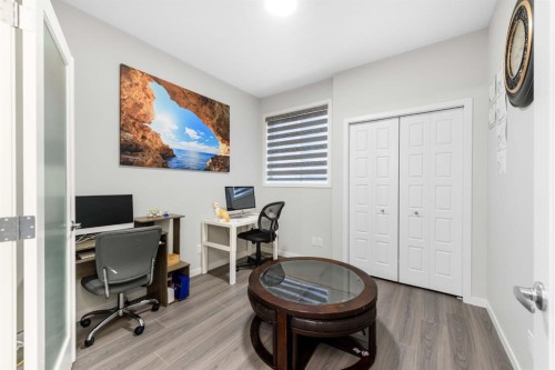 983 Corner Meadows Way Ne, Calgary, AB 