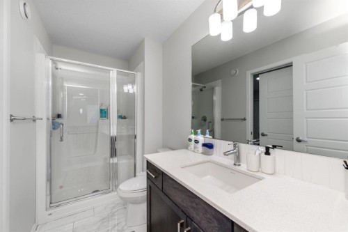 983 Corner Meadows Way Ne, Calgary, AB 