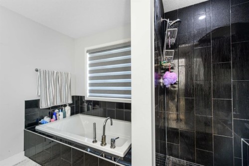 983 Corner Meadows Way Ne, Calgary, AB 