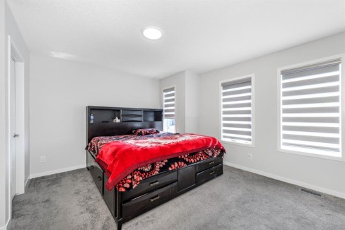 983 Corner Meadows Way Ne, Calgary, AB 
