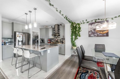 983 Corner Meadows Way Ne, Calgary, AB 