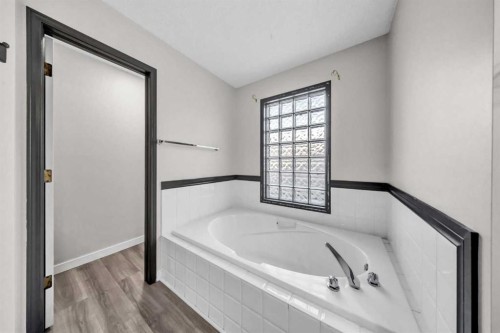 1150 Prestwick Circle Se, Calgary, AB 
