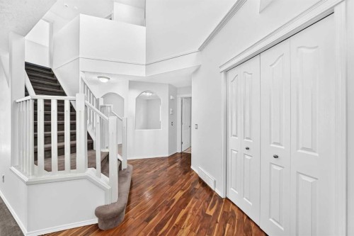 186 Panamount Drive Nw, Calgary, AB 