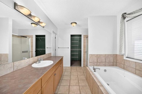 186 Panamount Drive Nw, Calgary, AB 