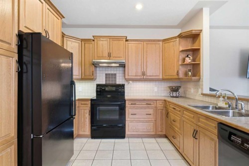 256 43 Avenue Nw, Calgary, AB 