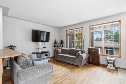 256 43 Avenue Nw, Calgary, AB 
