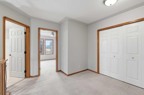 256 43 Avenue Nw, Calgary, AB 