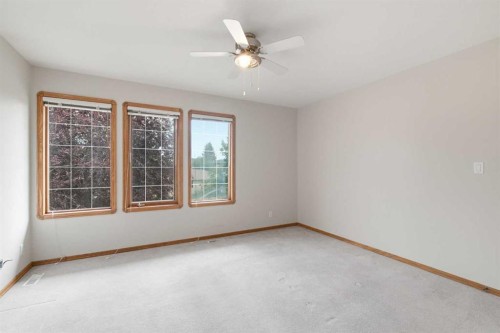 256 43 Avenue Nw, Calgary, AB 