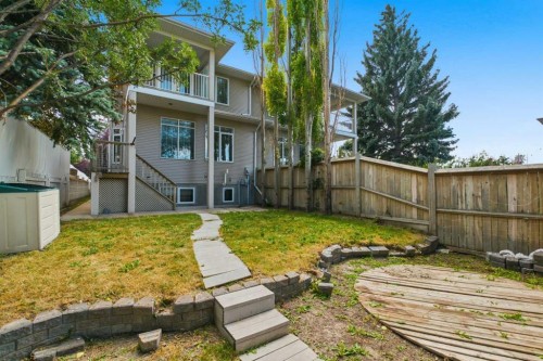 256 43 Avenue Nw, Calgary, AB 