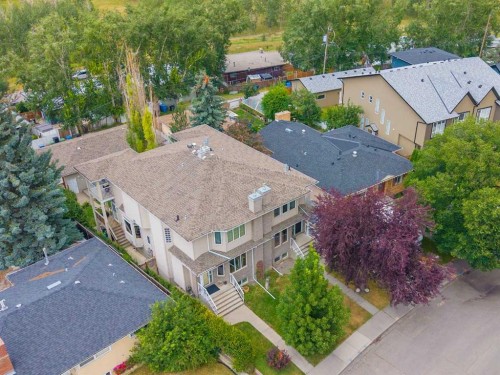 256 43 Avenue Nw, Calgary, AB 