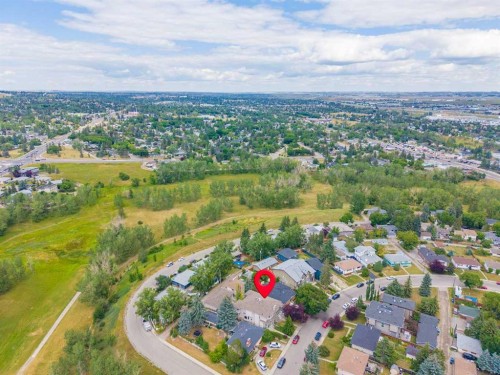 256 43 Avenue Nw, Calgary, AB 