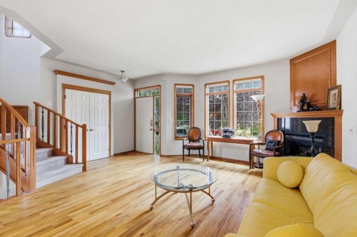 256 43 Avenue Nw, Calgary, AB 