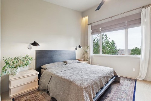 227 Pump Hill Rise Sw, Calgary, AB 