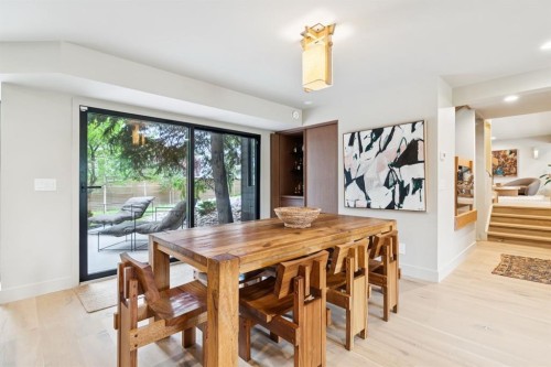 227 Pump Hill Rise Sw, Calgary, AB 