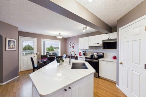 279 Valley Brook Circle Nw, Calgary, AB 
