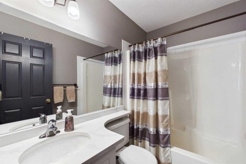 279 Valley Brook Circle Nw, Calgary, AB 