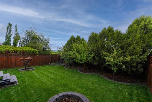 279 Valley Brook Circle Nw, Calgary, AB 