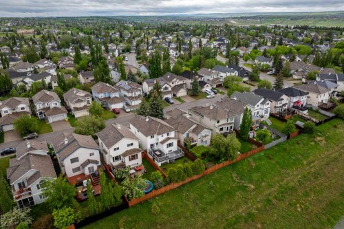 279 Valley Brook Circle Nw, Calgary, AB 