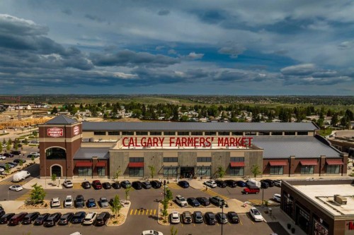 279 Valley Brook Circle Nw, Calgary, AB 