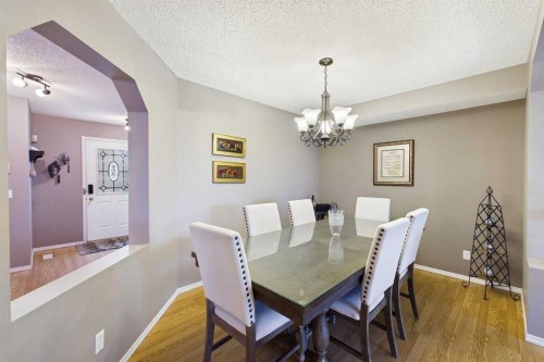 279 Valley Brook Circle Nw, Calgary, AB 