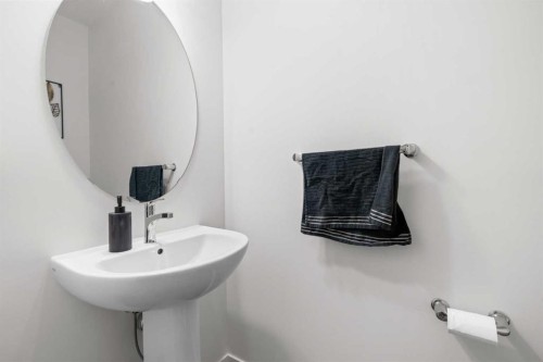 232 Windrow Link Sw, Airdrie, AB 