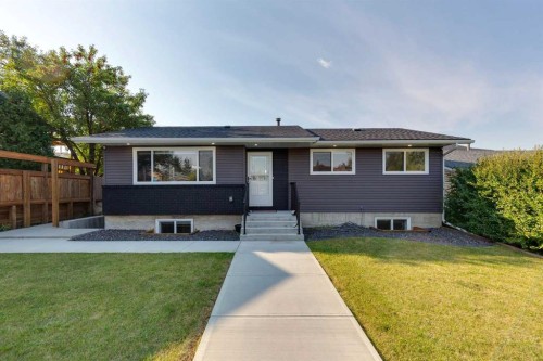 12 Rundleson Way Ne, Calgary, AB 