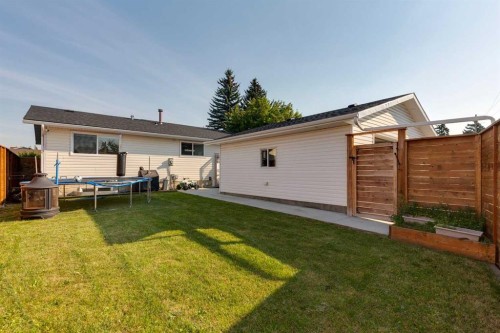 12 Rundleson Way Ne, Calgary, AB 