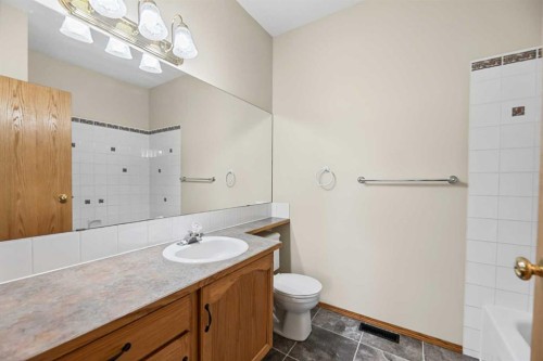1509 Mary Place, Didsbury, AB 