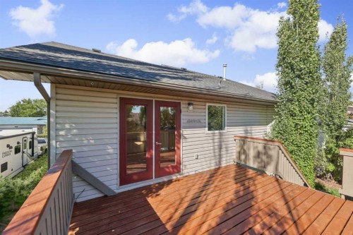 1509 Mary Place, Didsbury, AB 