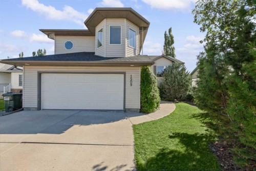 1509 Mary Place, Didsbury, AB 