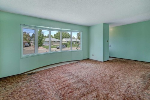 50 Thornlee Crescent Nw, Calgary, AB 