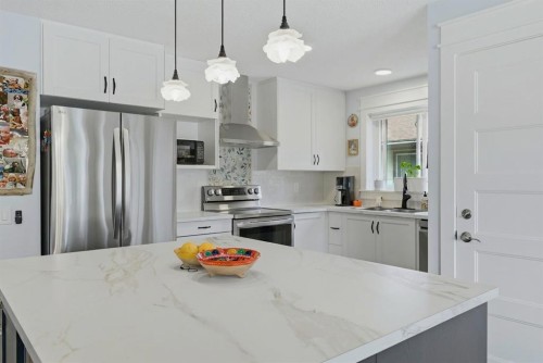 3016 Cedar Ridge Drive Sw, Calgary, AB 