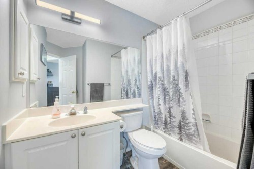 58 Rocky Ridge Green, Calgary, AB 