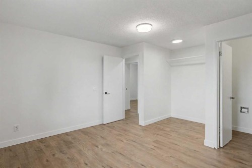 6304 28 Avenue Ne, Calgary, AB 