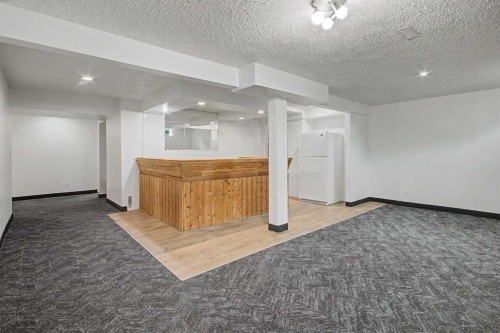 6304 28 Avenue Ne, Calgary, AB 