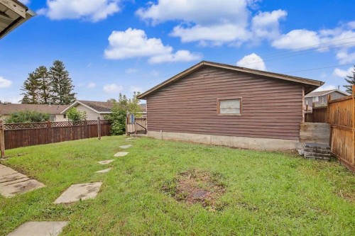 6304 28 Avenue Ne, Calgary, AB 