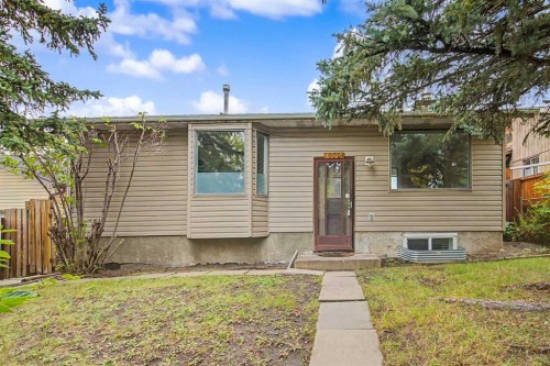 6304 28 Avenue Ne, Calgary, AB 