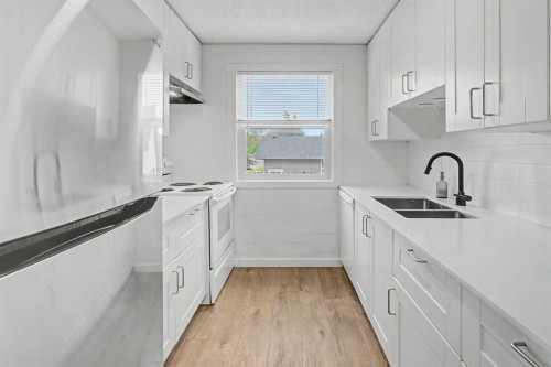 6304 28 Avenue Ne, Calgary, AB 