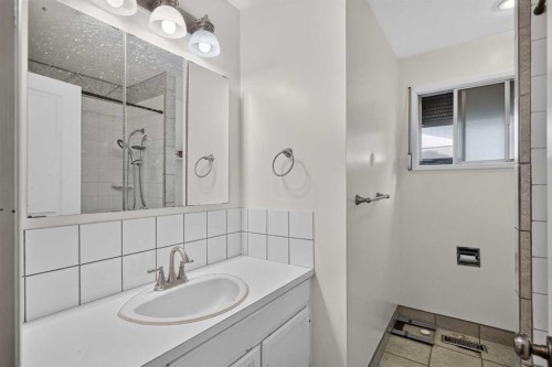 156 Dovely Crescent Se, Calgary, AB 