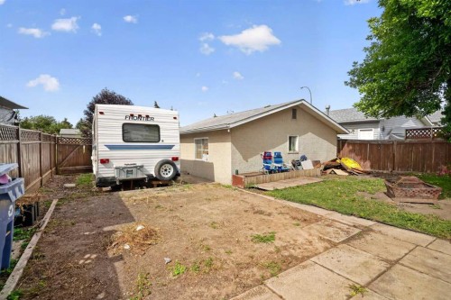 156 Dovely Crescent Se, Calgary, AB 