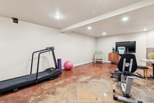 1415 Chardie Place Sw, Calgary, AB 