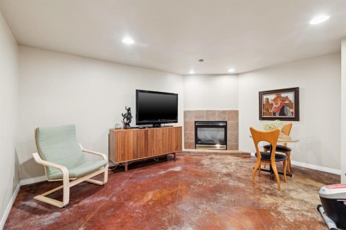 1415 Chardie Place Sw, Calgary, AB 
