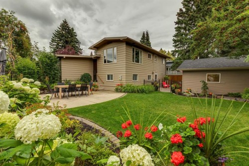 1415 Chardie Place Sw, Calgary, AB 