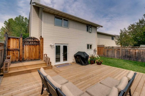 95 Shawglen Rise Sw, Calgary, AB 