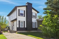 62 Deer Ridge Way SE Calgary, AB T2J 5Y6