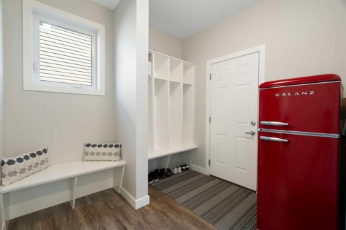 48 Crestbrook Link Sw, Calgary, AB 